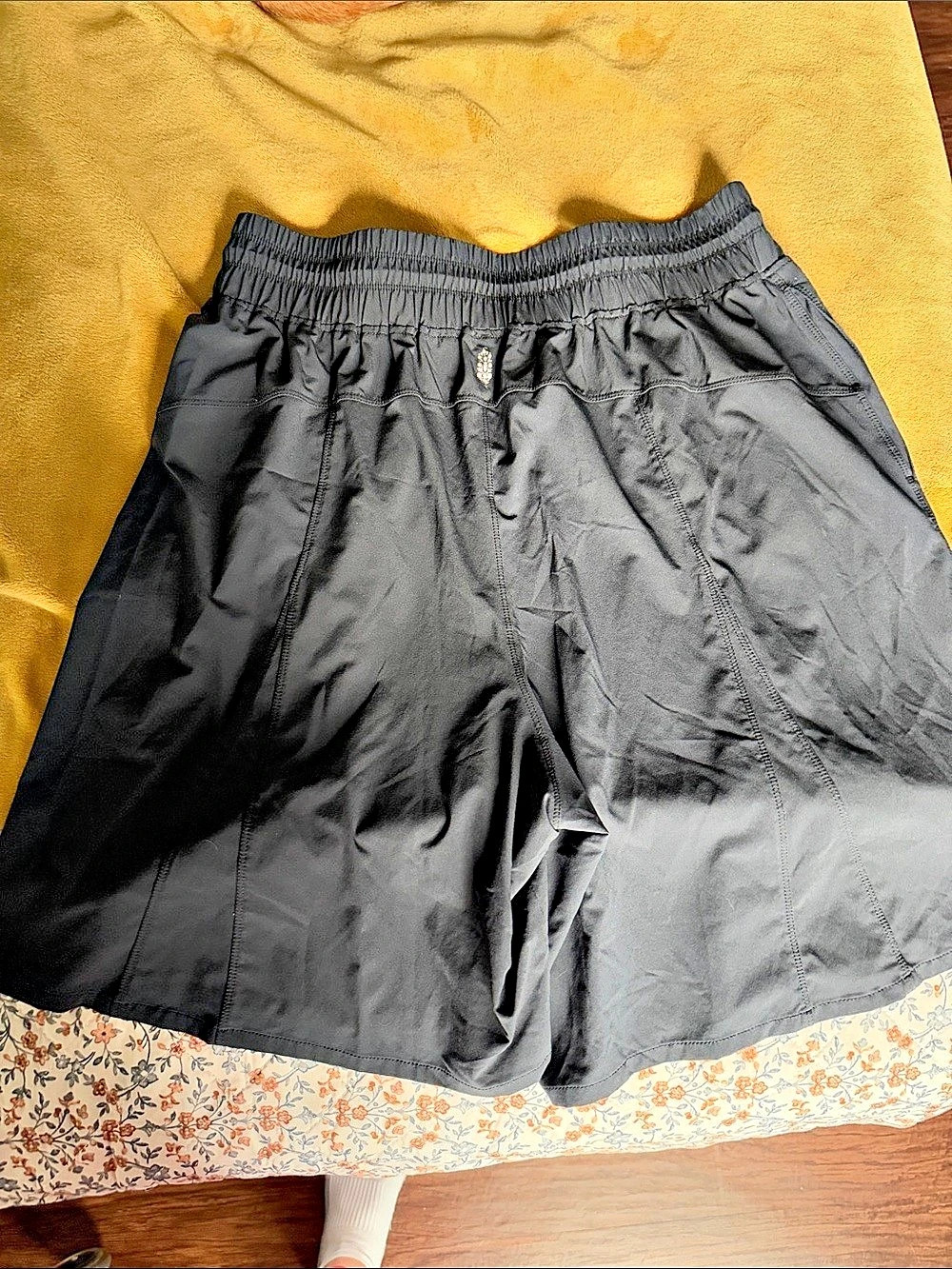 Free People Women’s Athletic Shorts in Black Like New
